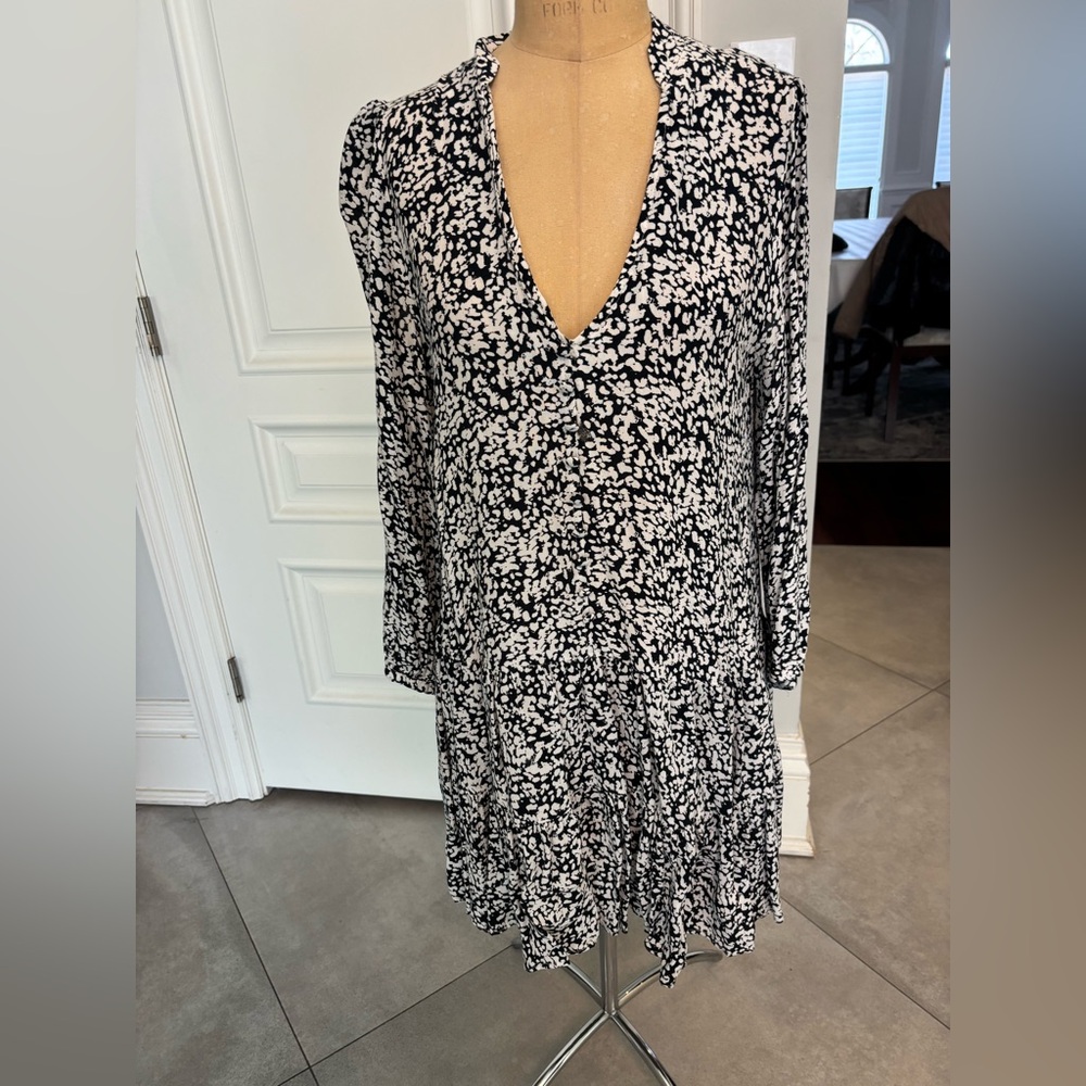 Black and White Patterned Women's Dress